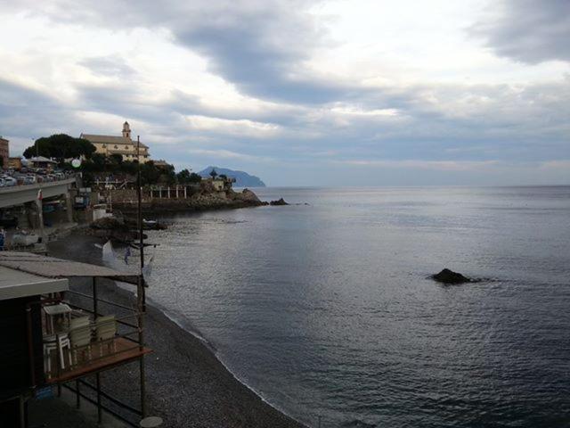 Casetta Sopra Il Mare Genua Buitenkant foto